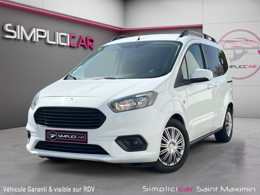 FORD d'occasion TOURNEO 1.5 TDCI 75 TITANIUM de 2019 Saint Maximin