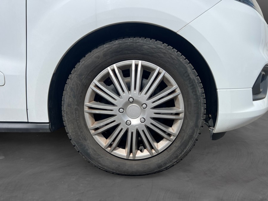 FORD d'occasion TOURNEO 1.5 TDCI 75 TITANIUM de 2019 Saint Maximin