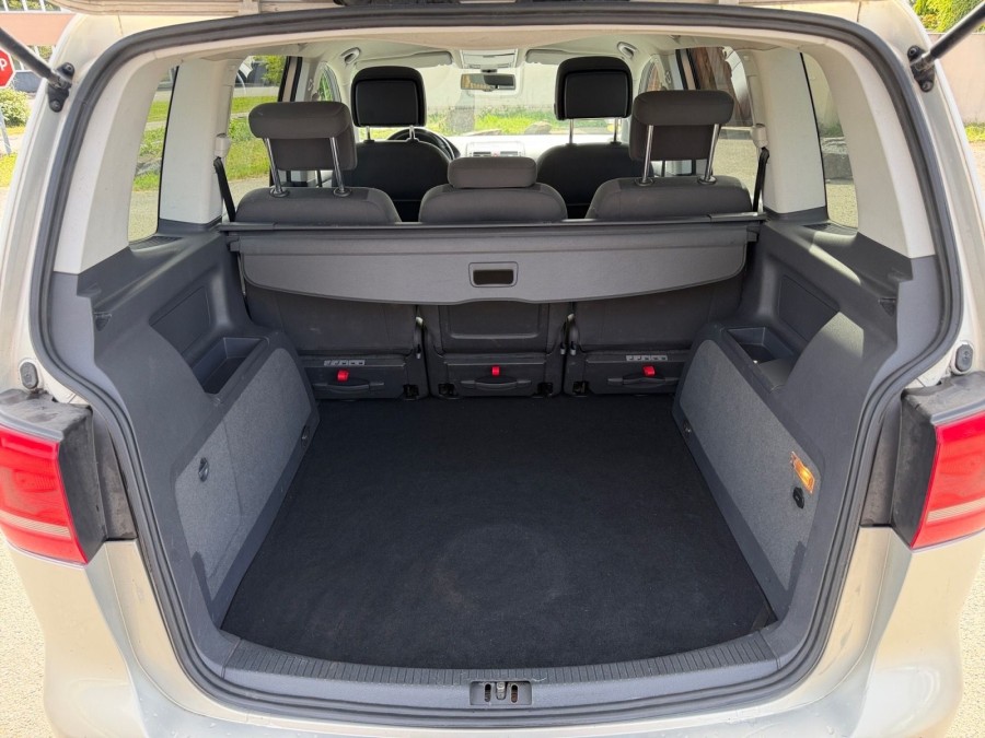 VOLKSWAGEN d'occasion TOURAN 1.6 TDI 105 BLUEMOTION MATCH de 2012
