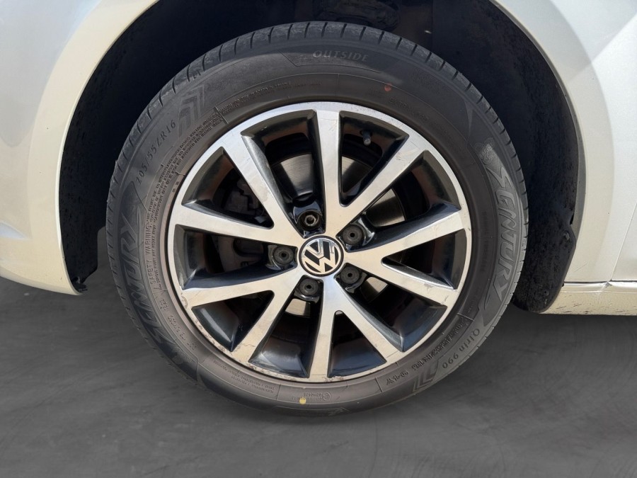 VOLKSWAGEN d'occasion TOURAN 1.6 TDI 105 BLUEMOTION MATCH de 2012