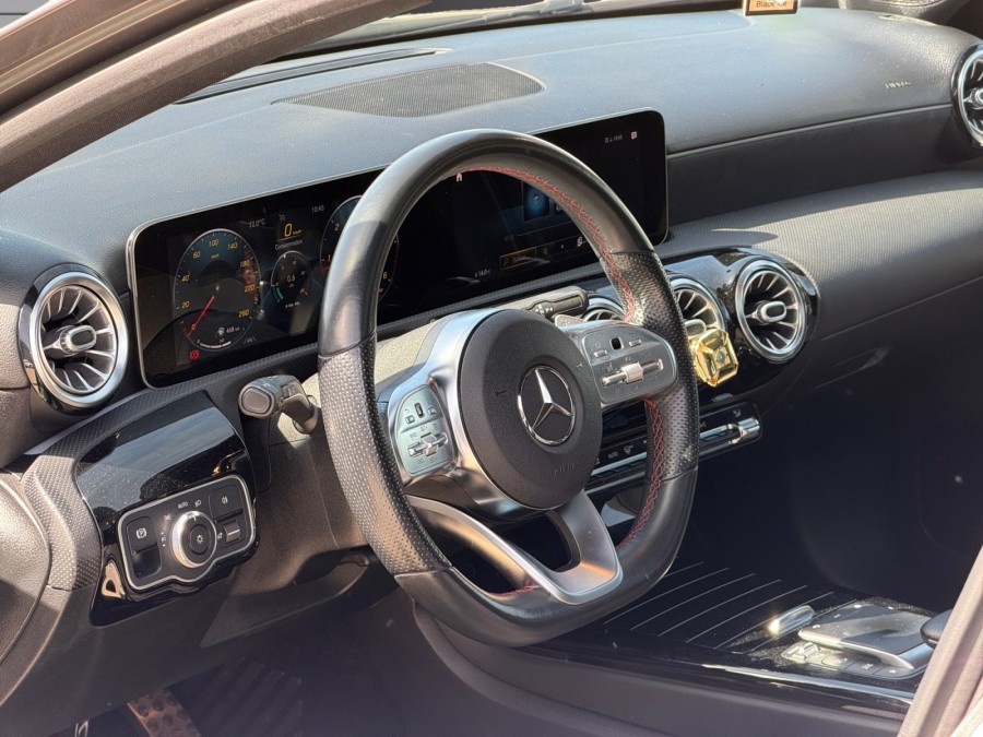 MERCEDES d'occasion CLASSE A A200 D AMG LINE 8G-DCT de 2020 Orleans