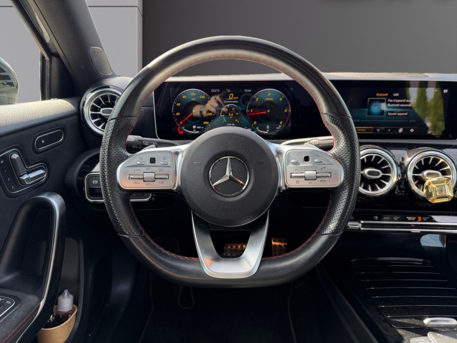 MERCEDES d'occasion CLASSE A A200 D AMG LINE 8G-DCT de 2020 Orleans
