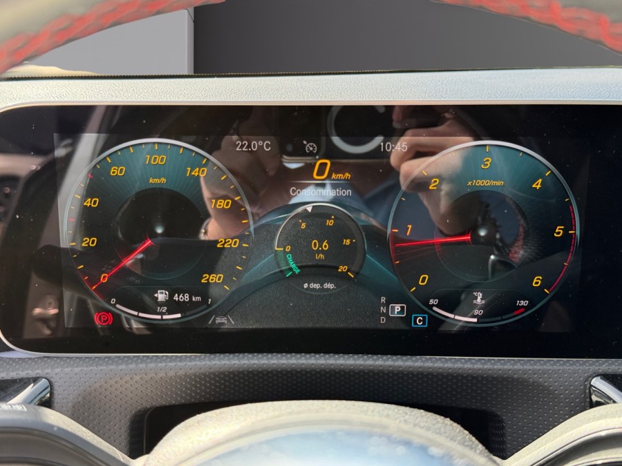 MERCEDES d'occasion CLASSE A A200 D AMG LINE 8G-DCT de 2020 Orleans