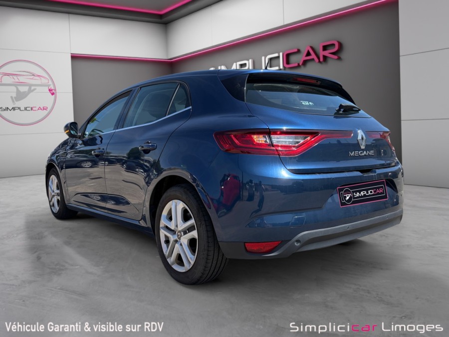 RENAULT d'occasion MEGANE IV BERLINE BICORPS TROIS OU CINQ PORTES 1.5