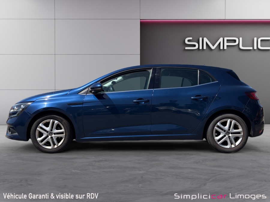 RENAULT d'occasion MEGANE IV BERLINE BICORPS TROIS OU CINQ PORTES 1.5