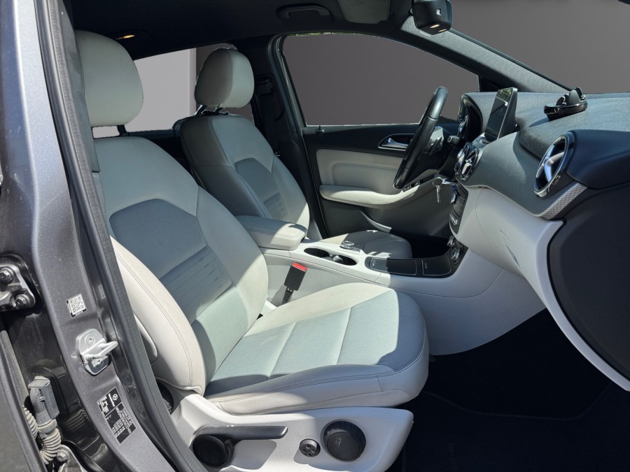 MERCEDES d'occasion CLASSE B SPORTS TOURER B200 D 136 Sensation de