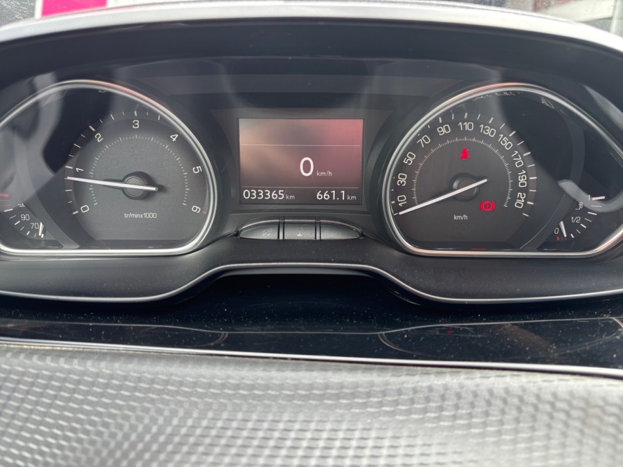 PEUGEOT d'occasion 2008 I 1.6 E-HDI 92 ALLURE de 2014 Brest (29)﻿