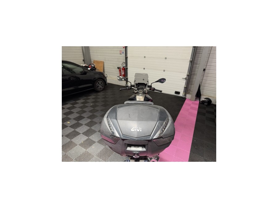 BMW d'occasion R1250R R de 2019 Salon de Provence (13)﻿