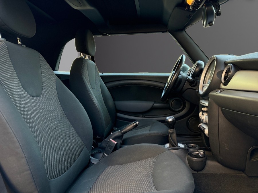 MINI d'occasion MINI ONE 98 CABRIO PACK SALT de 2010 Cannes (06)﻿