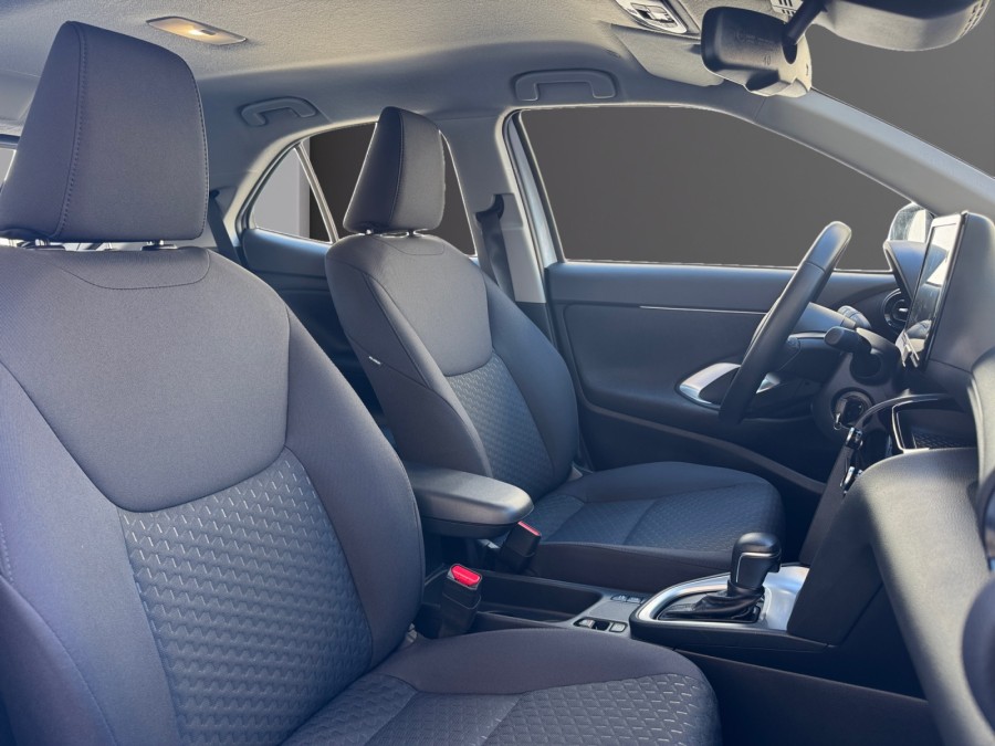 TOYOTA d'occasion YARIS CROSS 130H DESIGN de 2024 Marignane (13)﻿