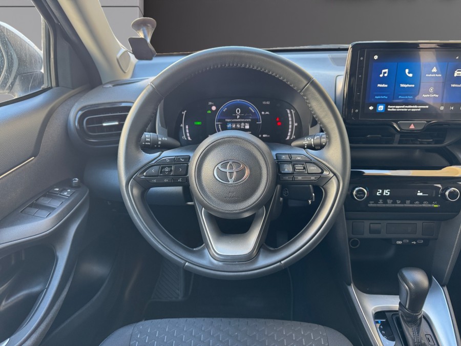 TOYOTA d'occasion YARIS CROSS 130H DESIGN de 2024 Marignane (13)﻿