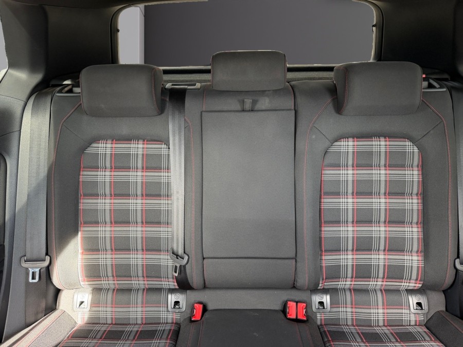 VOLKSWAGEN d'occasion GOLF VII 2.0 GTI- 16V TURBO de 2019 Pontarlier