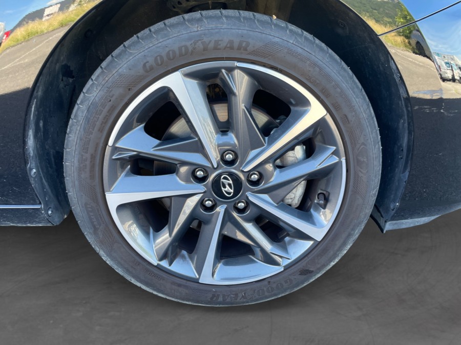 HYUNDAI d'occasion I30 1.0 T-GDI 120 HYBRIDE CREATIVE PH2 de 2022