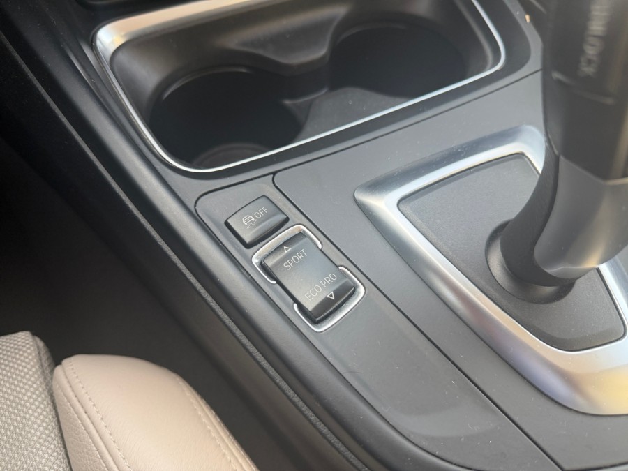 BMW d'occasion SERIE 3 320I 184  MODERN de 2014 Toulouse Sud (31)﻿