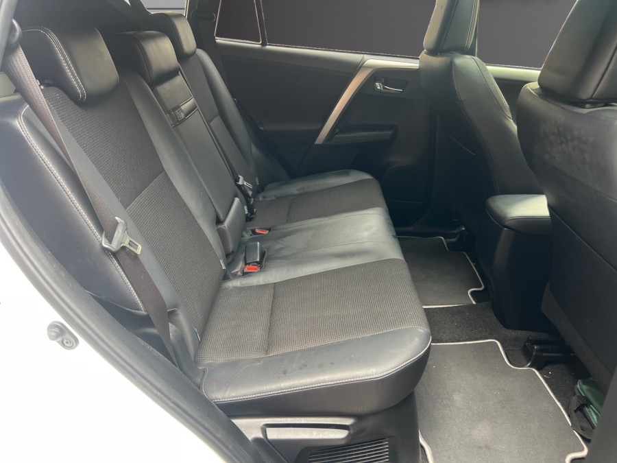 TOYOTA d'occasion RAV 4 IV 2.5i HYBRIDE black édition de 2017 Le