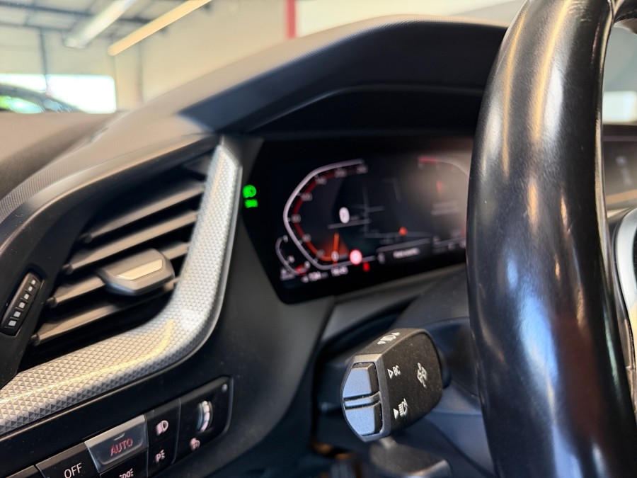 BMW d'occasion SERIE 1 118D EDITION SPORT BA de 2022 Strasbourg (67)﻿