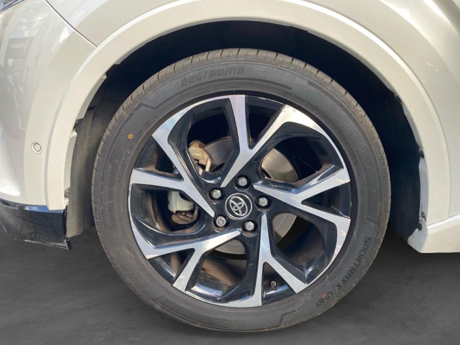 TOYOTA d'occasion C-HR 1.8 122H DYNAMIC de 2019 Montreuil (93)﻿