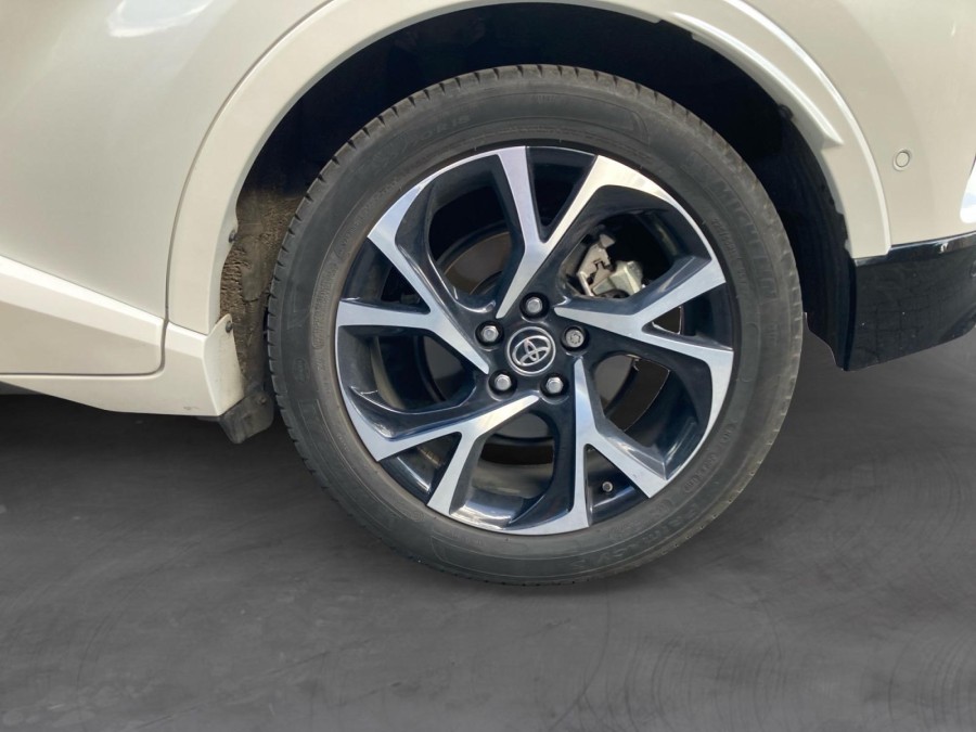 TOYOTA d'occasion C-HR 1.8 122H DYNAMIC de 2019 Montreuil (93)﻿
