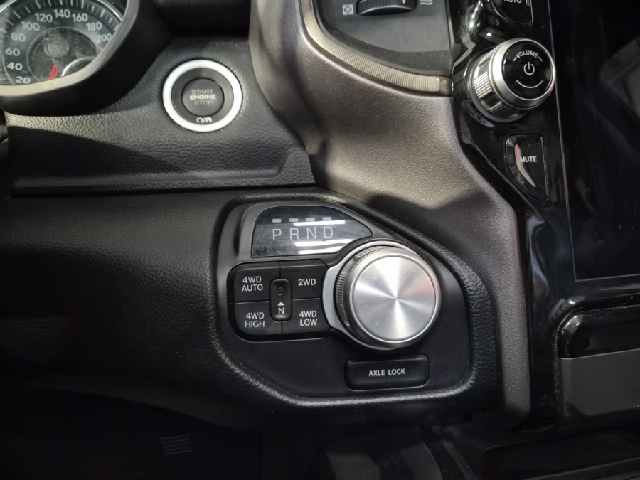 DODGE d'occasion RAM 5.7 hemi de 2021 Fontainebleau (77)﻿
