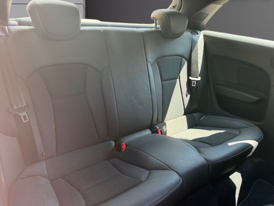 AUDI d'occasion A1 1.6 TDI 105 BUSINESS LINE de 2014 Cannes (06)﻿