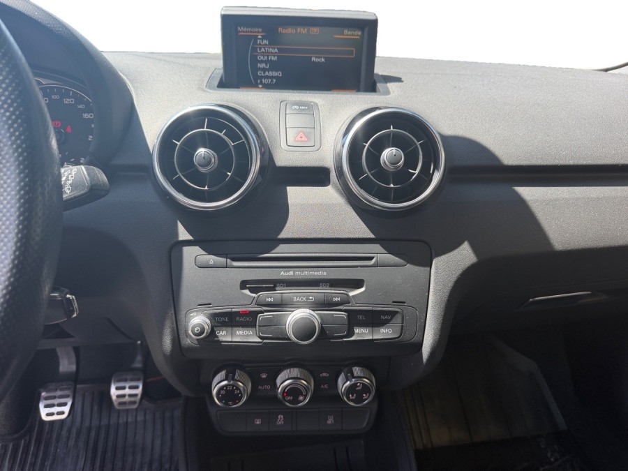 AUDI d'occasion A1 1.6 TDI 105 BUSINESS LINE de 2014 Cannes (06)﻿