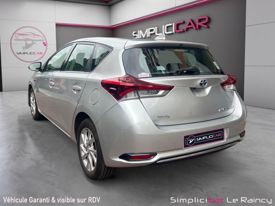 TOYOTA d'occasion AURIS Auris 1.8 136ch de 2016 Le Raincy (93)﻿
