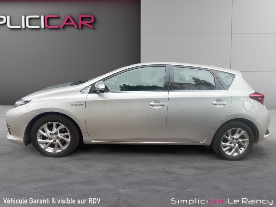 TOYOTA d'occasion AURIS Auris 1.8 136ch de 2016 Le Raincy (93)﻿
