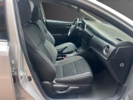 TOYOTA d'occasion AURIS Auris 1.8 136ch de 2016 Le Raincy (93)﻿