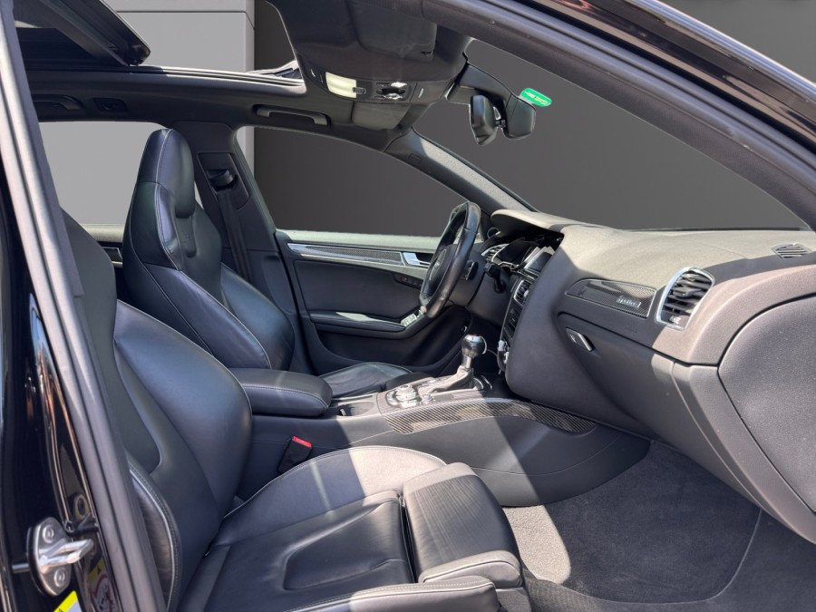 AUDI d'occasion A4 B8 AVANT AVANT V8 4.2 QUATTRO de 2013 Genevois
