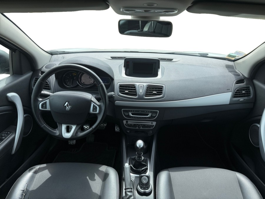 RENAULT d'occasion FLUENCE 1.5 DCI 110 BLACK EDITION de 2012