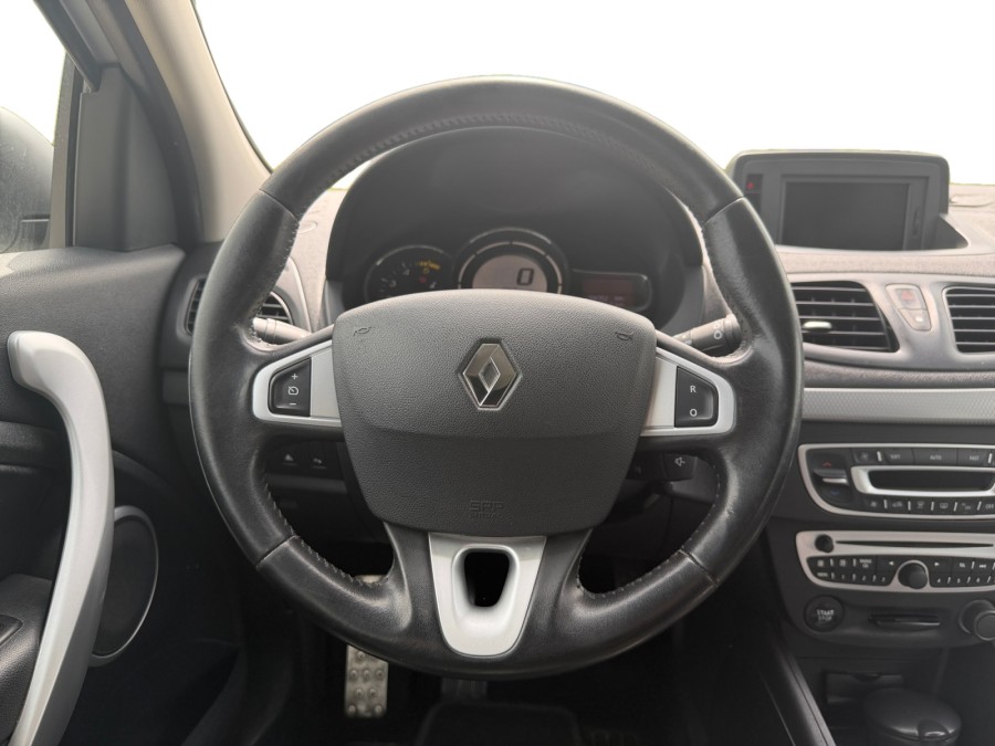 RENAULT d'occasion FLUENCE 1.5 DCI 110 BLACK EDITION de 2012