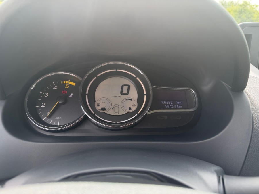 RENAULT d'occasion FLUENCE 1.5 DCI 110 BLACK EDITION de 2012