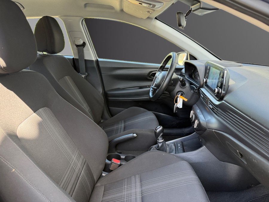 HYUNDAI d'occasion BAYON 1.0 T-GDI 100 HYBRID 48V INITIA de 2022