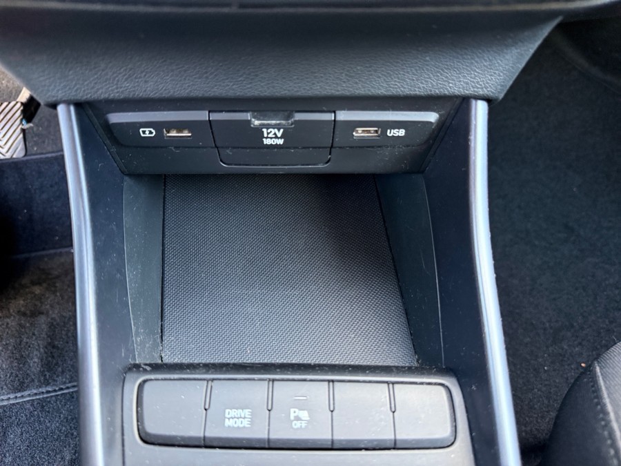 HYUNDAI d'occasion BAYON 1.0 T-GDI 100 HYBRID 48V INITIA de 2022
