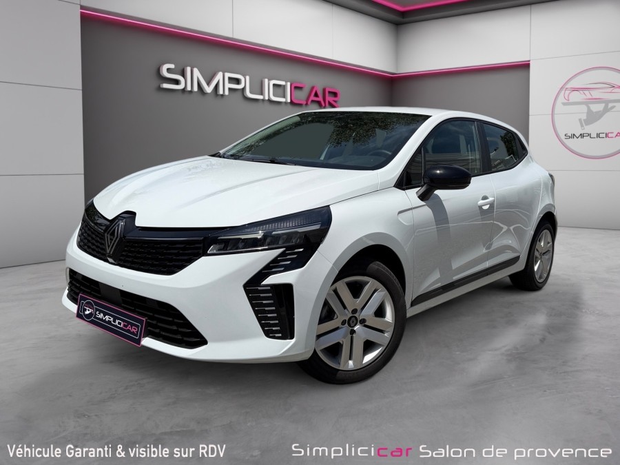RENAULT d'occasion CLIO V 1.5 DCI 100 EVOLUTION de 2025 Salon de