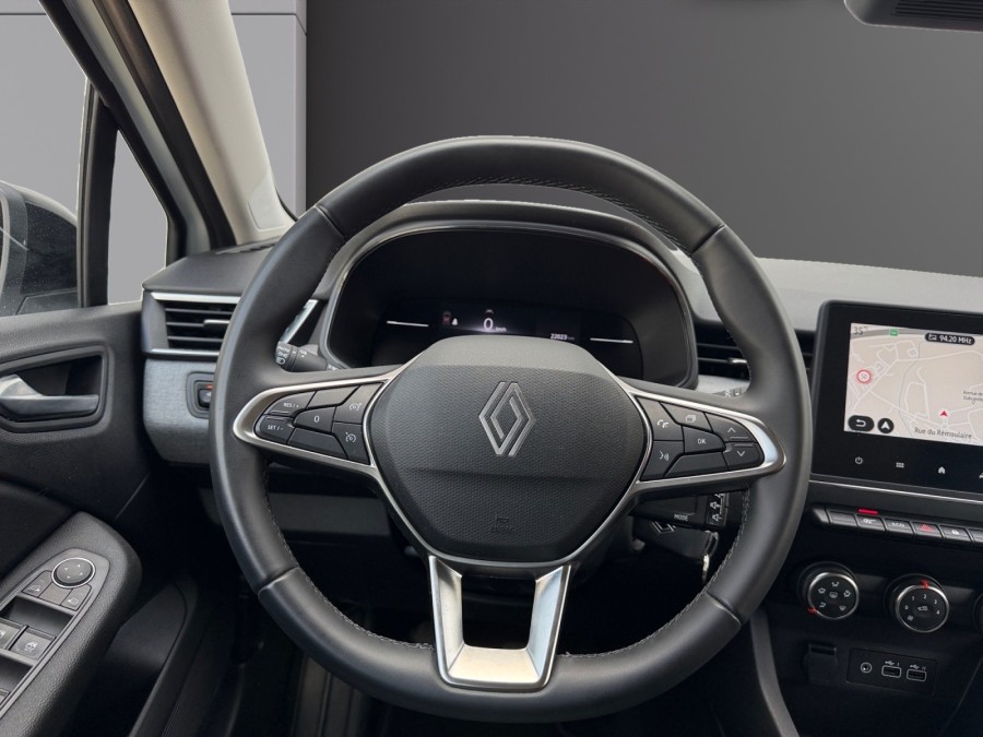 RENAULT d'occasion CLIO V 1.5 DCI 100 EVOLUTION de 2025 Salon de