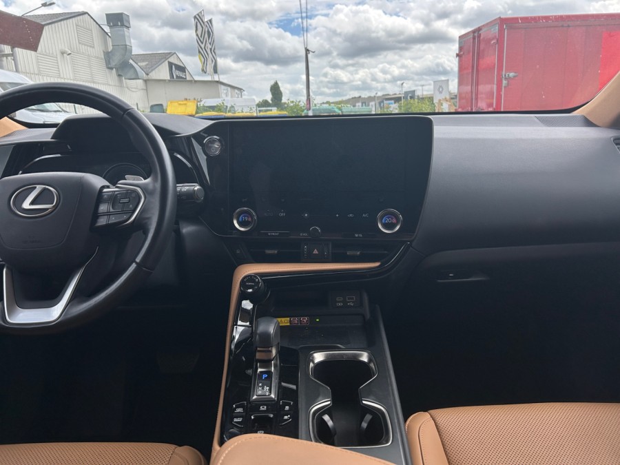 LEXUS d'occasion NX II 450H+ 4WD LUXE PLUS de 2022 St Jean du