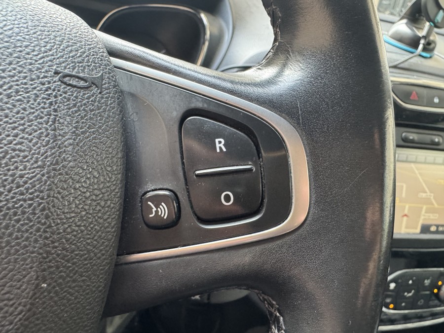 RENAULT d'occasion CAPTUR I 1.5 DCI 90 ZEN INTENS de 2016 Paris 15