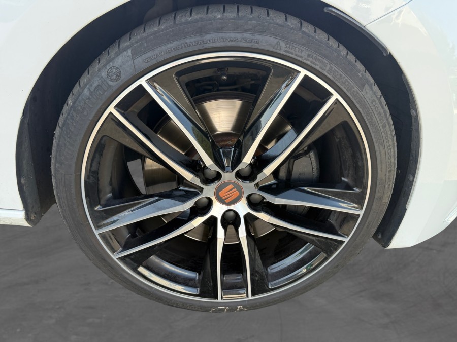 SEAT d'occasion LEON 2.0 TSI 290 CUPRA CARBON EDITION DSG de 2019