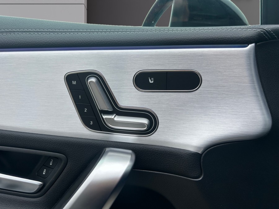 MERCEDES d'occasion CLASSE A IV A250 AMG LINE 7G-DCT 4MATIC de 2019