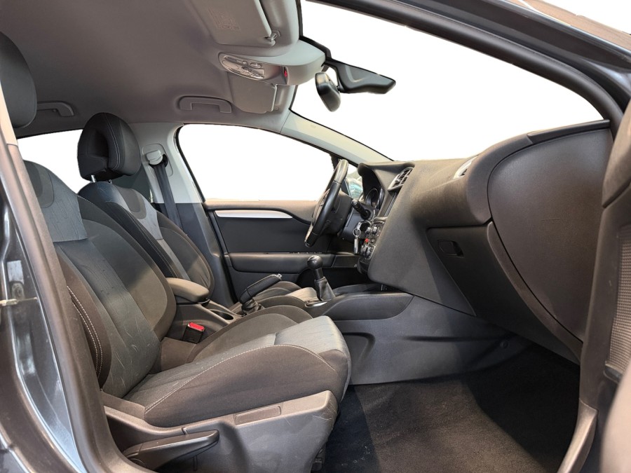 CITROEN d'occasion C4 II 1.6 HDI 90 ROSSIGNOL de 2013 Strasbourg (67)﻿