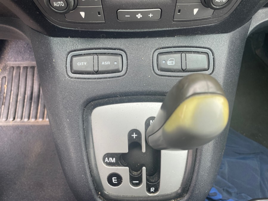 LANCIA d'occasion MUSA 1.4 16V 95 PLATINO START AND STOP de 2009 Les