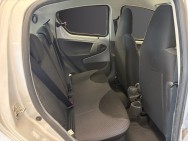 TOYOTA d'occasion AYGO Toyota Aygo 5 Portes 1.0 VVTi 12V 68 cv de