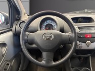 TOYOTA d'occasion AYGO Toyota Aygo 5 Portes 1.0 VVTi 12V 68 cv de