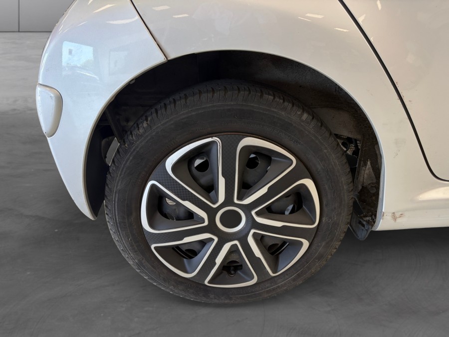 TOYOTA d'occasion AYGO Toyota Aygo 5 Portes 1.0 VVTi 12V 68 cv de
