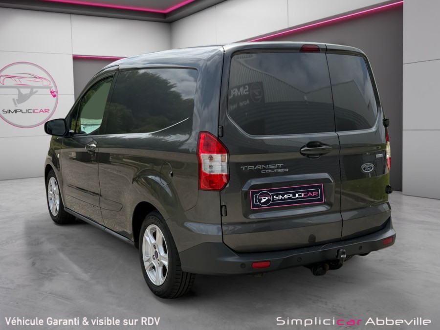 FORD d'occasion TRANSIT COURIER B460 CAMIONNETTE/MONOSPACE |