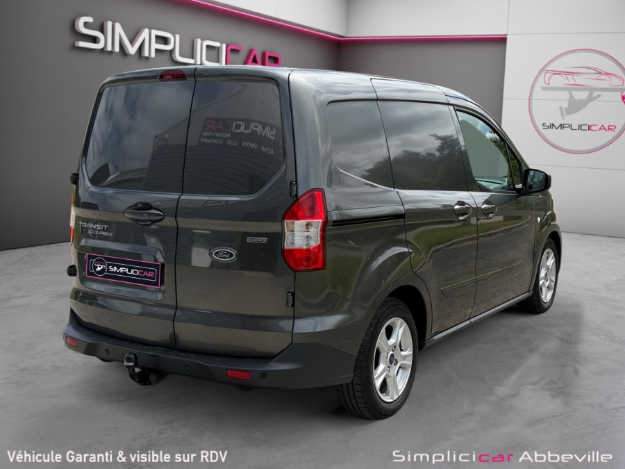 FORD d'occasion TRANSIT COURIER B460 CAMIONNETTE/MONOSPACE |