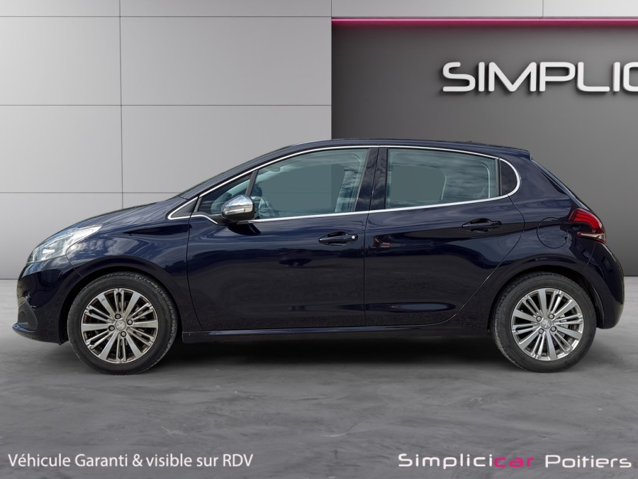 PEUGEOT d'occasion 208 I 1.2 PURE TECH 82 ALLURE de 2018 Poitiers
