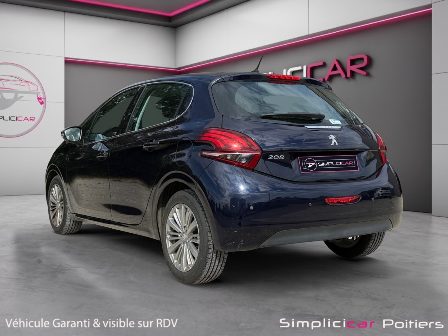 PEUGEOT d'occasion 208 I 1.2 PURE TECH 82 ALLURE de 2018 Poitiers