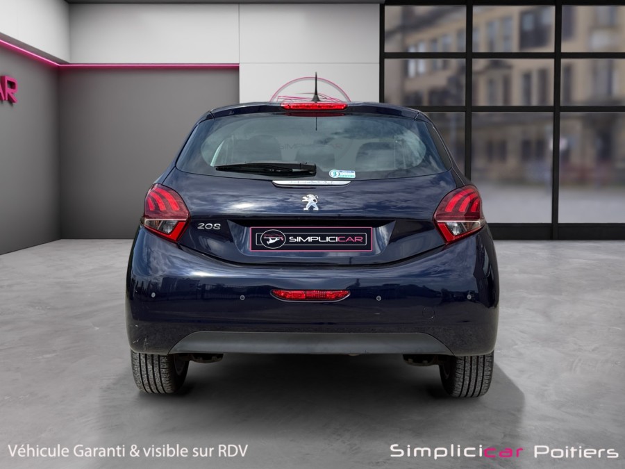 PEUGEOT d'occasion 208 I 1.2 PURE TECH 82 ALLURE de 2018 Poitiers